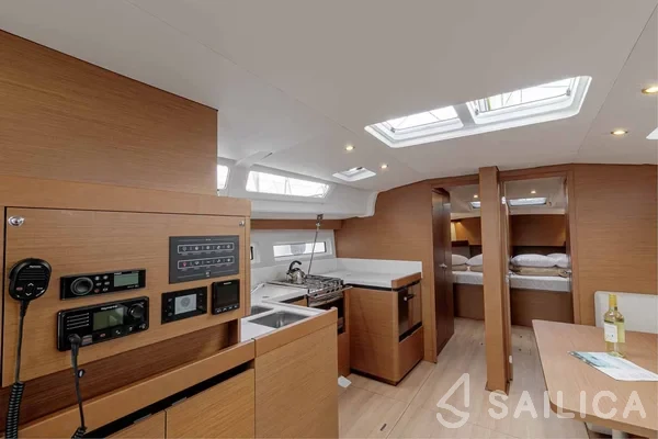 Sun Odyssey 490 - Yacht Charter Sailica