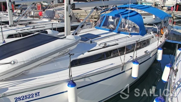 Bavaria 34 Cruiser - Photo #35 Bavaria 34 Cruiser - Yacht Charter Sailica