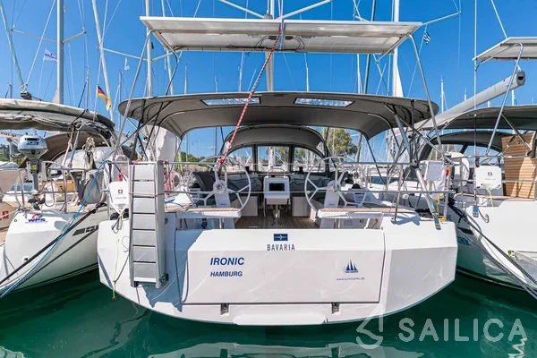Bavaria C42 - Yacht Charter Sailica