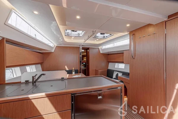 Bavaria C45 - Yacht Charter Sailica