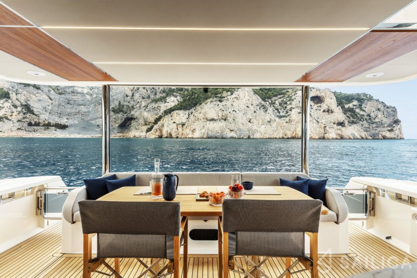 Navetta 68 - Yacht Charter Sailica