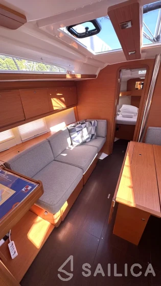 Dufour 390 Grand Large - Yacht Charter Sailica