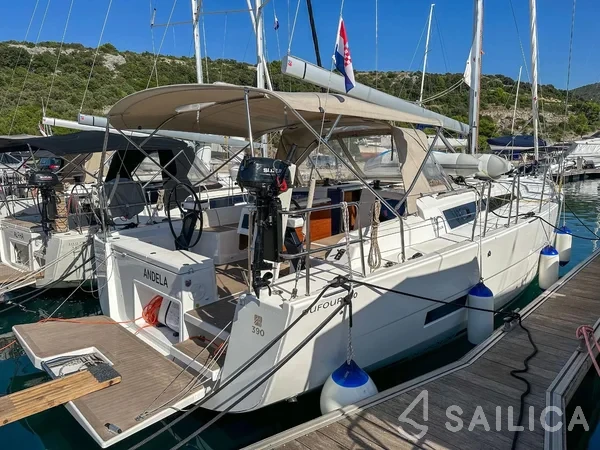 Dufour 390 Grand Large - Yacht Charter Sailica