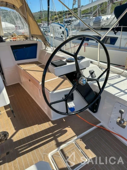Dufour 390 Grand Large - Yacht Charter Sailica