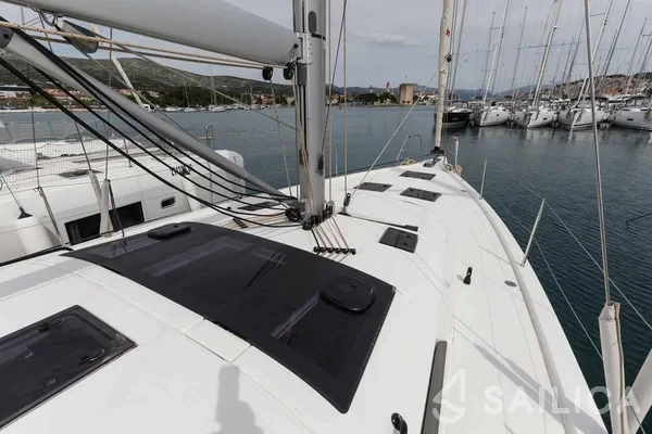 Dufour 470 - Yacht Charter Sailica