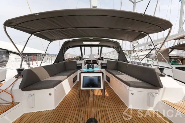 Dufour 470 - Yacht Charter Sailica