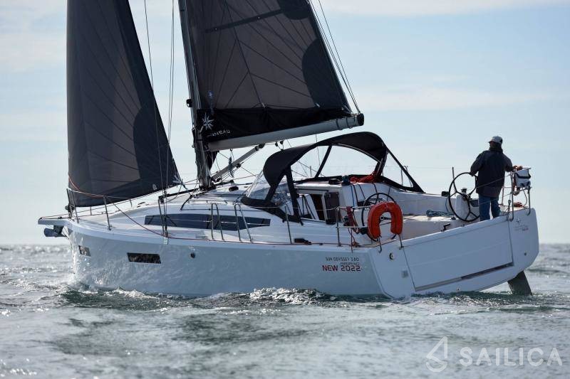 Sun Odyssey 380 - Yacht Charter Sailica