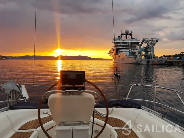 Bavaria 36 Cruiser - Yacht Charter Sailica