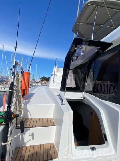 Bali 4.6 - Yacht Charter Sailica