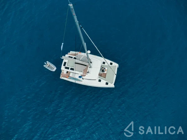 Bali 4.6 - Yacht Charter Sailica