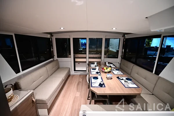 Bali 4.6 - Yacht Charter Sailica