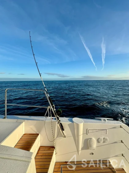 Bali 4.6 - Yacht Charter Sailica