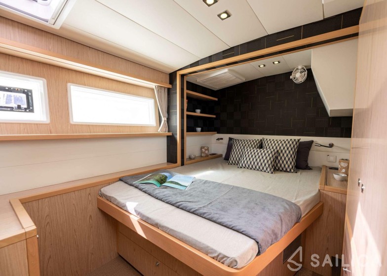 Lagoon 52 - Yacht Charter Sailica