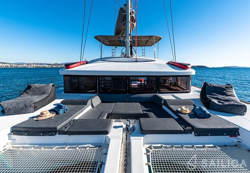 Lagoon 52 - Yacht Charter Sailica
