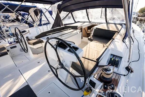 Oceanis 46.1 - Yacht Charter Sailica