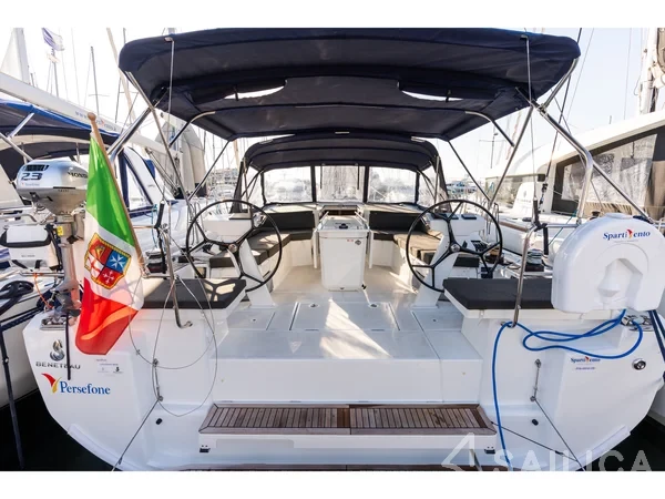 Oceanis 46.1 - Yacht Charter Sailica
