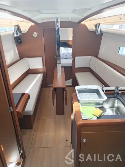 Sun Odyssey 349 - Yacht Charter Sailica