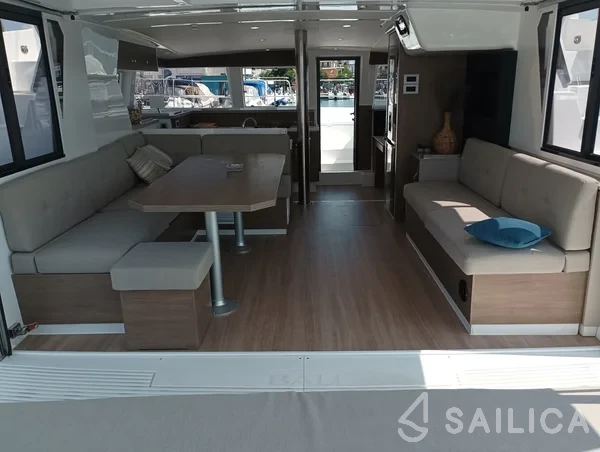 Bali 4.2 - Yacht Charter Sailica