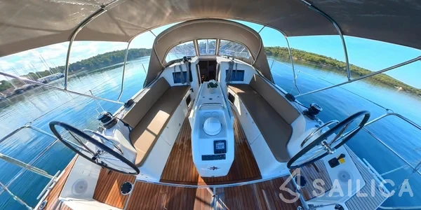 Sun Odyssey 410 - Yacht Charter Sailica