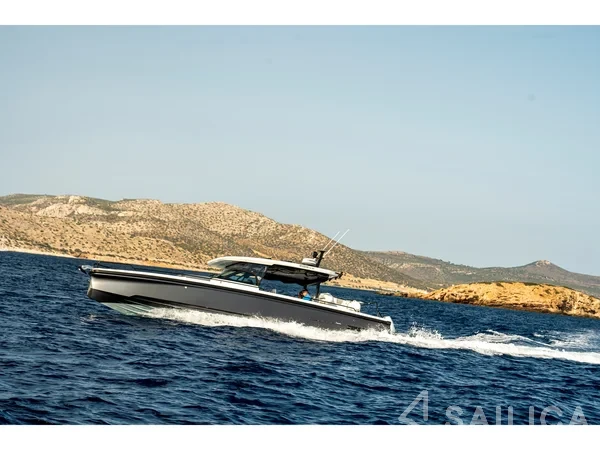 Axopar 37  Sun Top - Yacht Charter Sailica
