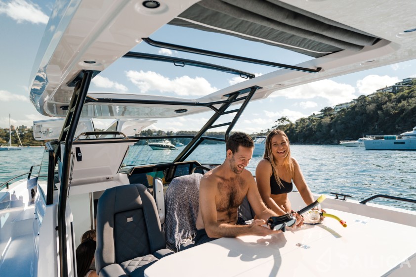 Axopar 37  Sun Top - Yacht Charter Sailica