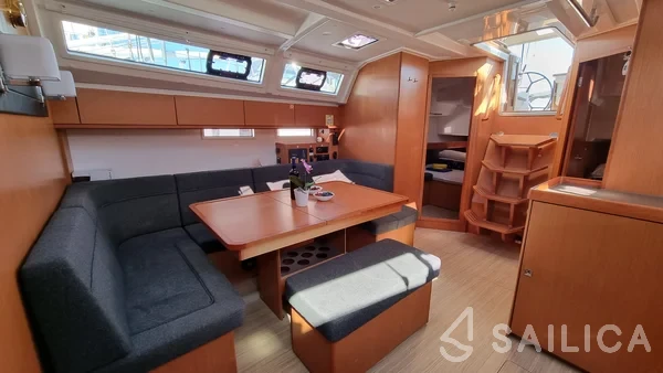 Bavaria 46 Cruiser - Yacht Charter Sailica