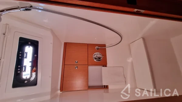Bavaria 46 Cruiser - Yacht Charter Sailica