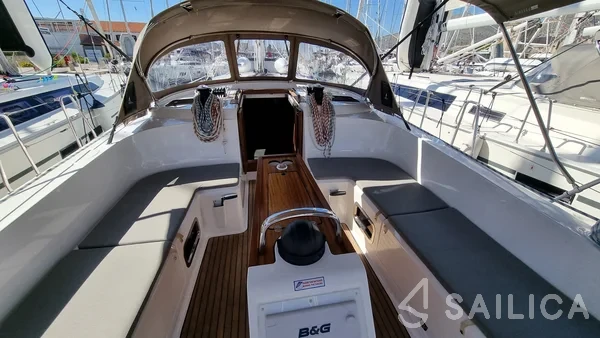 Bavaria 46 Cruiser - Yacht Charter Sailica