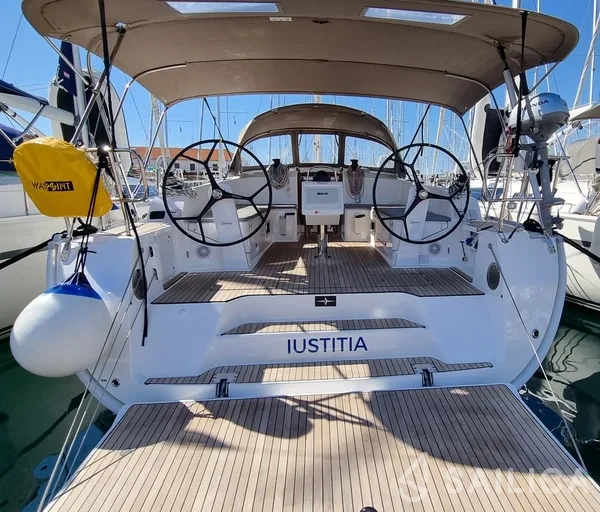 Bavaria 46 Cruiser - Yacht Charter Sailica