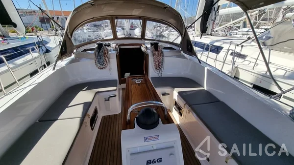 Bavaria 46 Cruiser - Yacht Charter Sailica