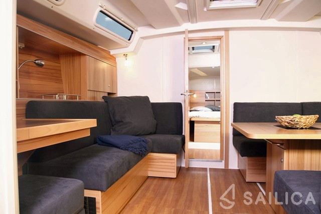 Hanse 445 - Yacht Charter Sailica