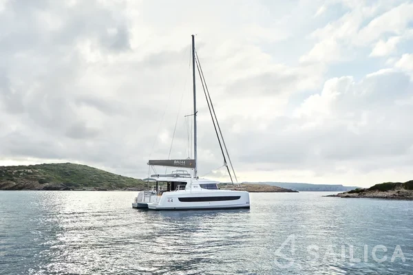 Bali 4.4 - Yacht Charter Sailica