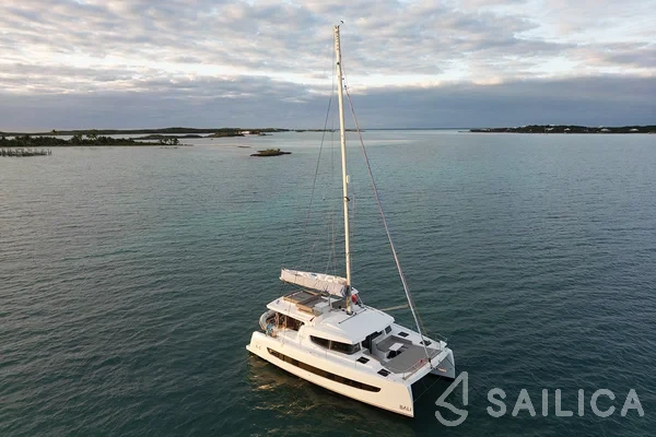 Bali 4.4 - Yacht Charter Sailica