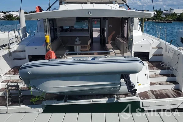 Bali 4.4 - Yacht Charter Sailica