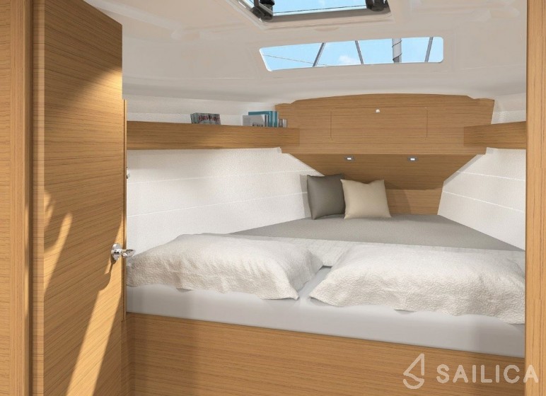 Dufour 360 Liberty - Yacht Charter Sailica