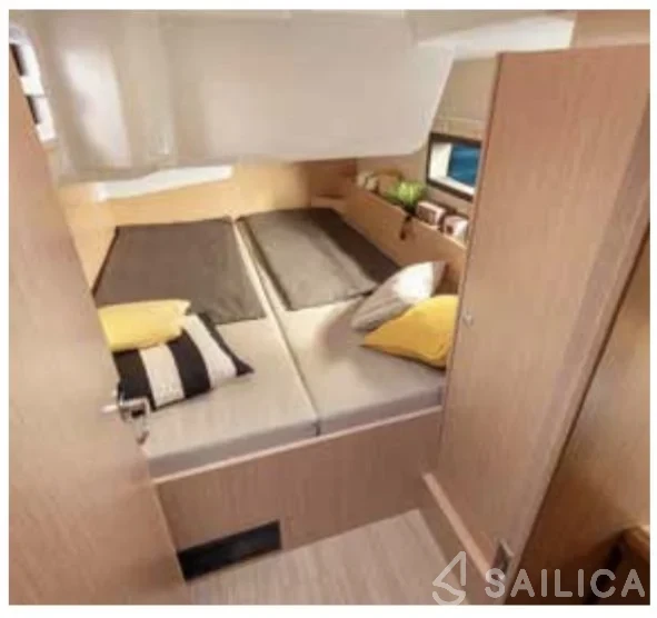 Bavaria C38 - Yacht Charter Sailica
