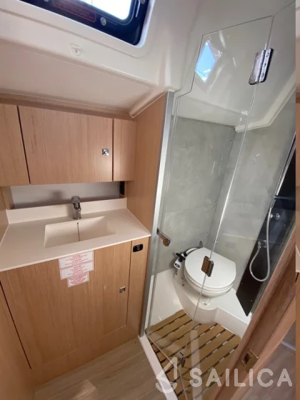 Bavaria C38 - Yacht Charter Sailica