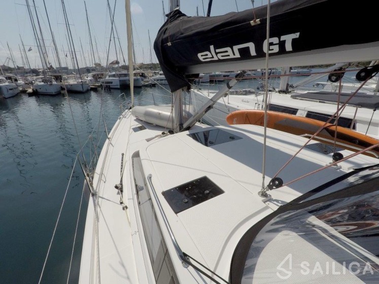Elan GT5 - Yacht Charter Sailica
