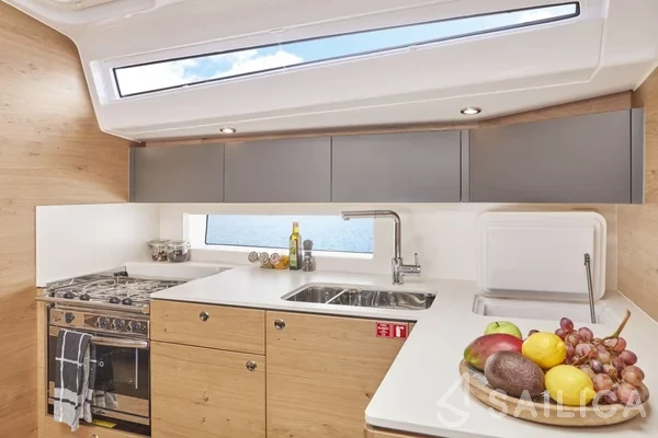 Elan 45 Impression - Yacht Charter Sailica
