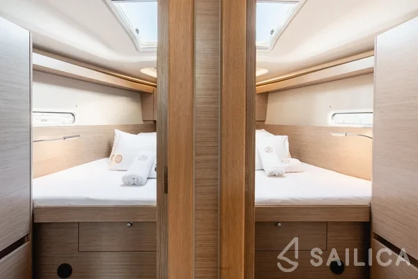 Hanse 458 - Yacht Charter Sailica
