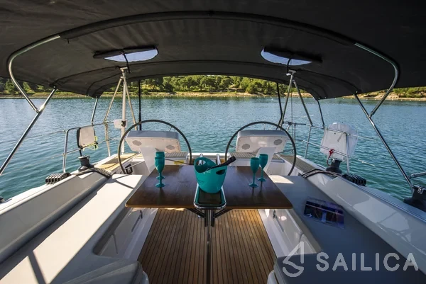 Hanse 458 - Yacht Charter Sailica