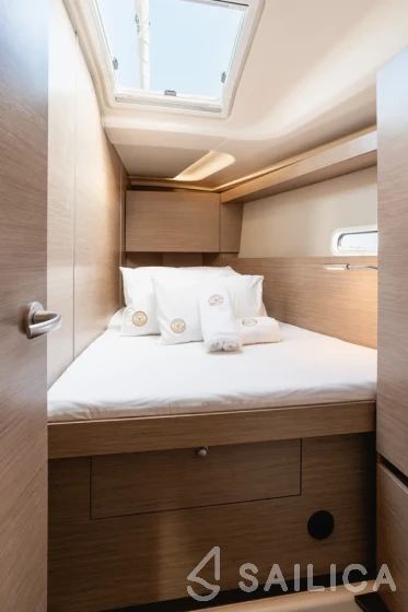 Hanse 458 - Yacht Charter Sailica