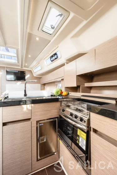 Hanse 458 - Yacht Charter Sailica