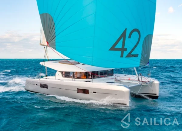 Lagoon 42 - Yacht Charter Sailica