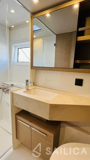 Lagoon 46  - Yacht Charter Sailica