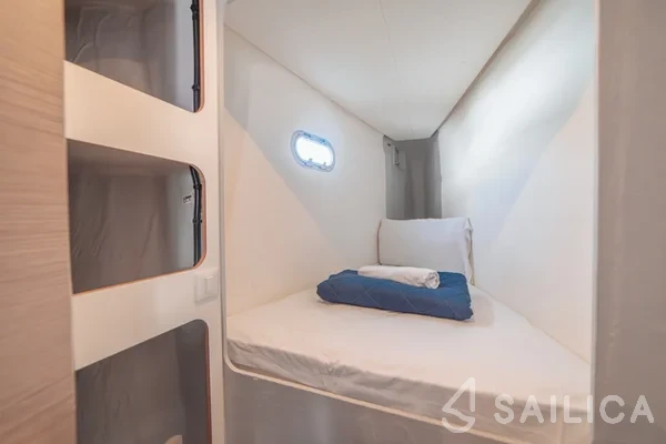 Tanna 47 - Yacht Charter Sailica