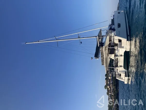 Tanna 47 - Yacht Charter Sailica