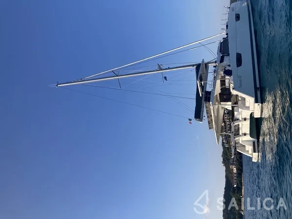 Tanna 47 - Yacht Charter Sailica