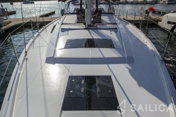 Hanse 460 - Yacht Charter Sailica