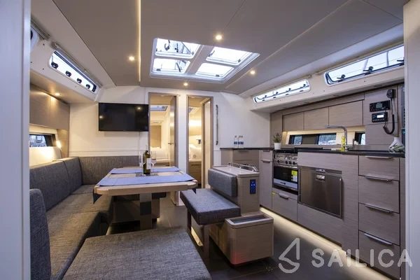 Hanse 460 - Yacht Charter Sailica